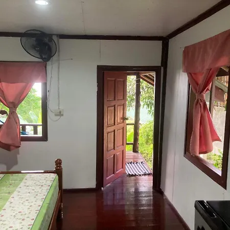 Easy Life Bungalows Haad Yao Exterior photo