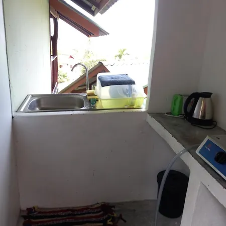 Easy Life Bungalows Haad Yao Exterior photo
