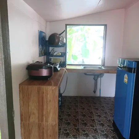 Easy Life Bungalows Haad Yao Exterior photo