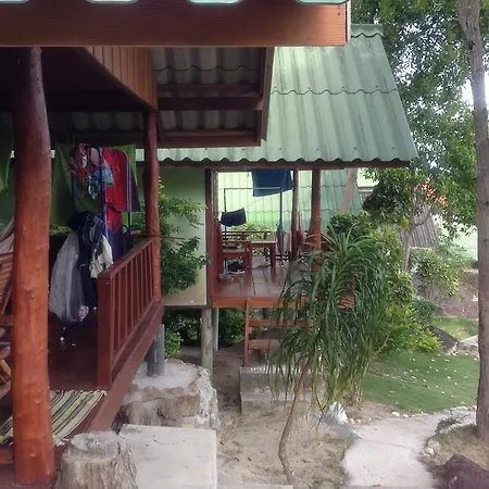 Easy Life Bungalows Haad Yao Exterior photo